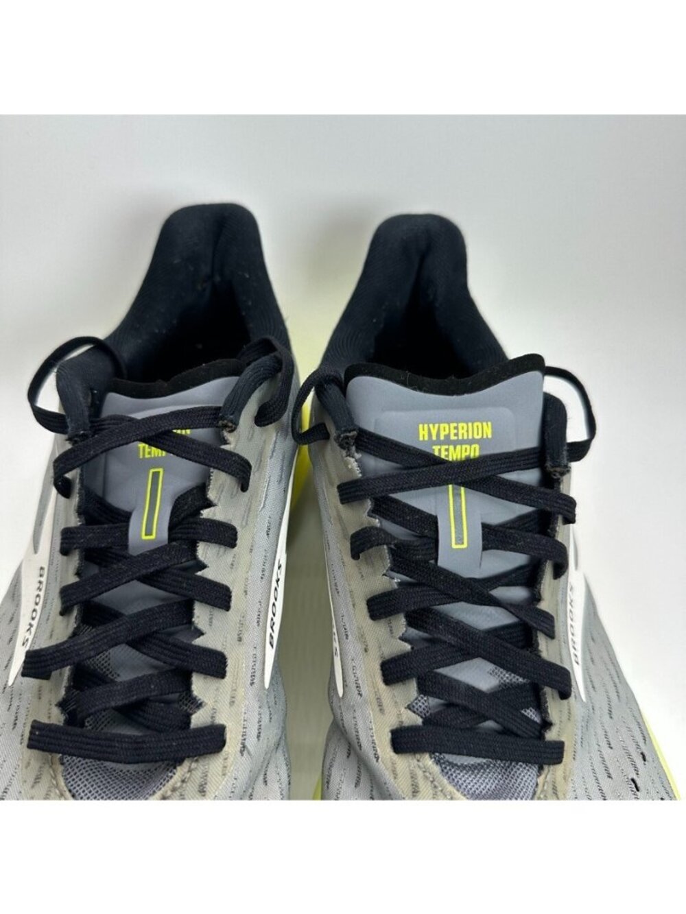 Brooks Hyperion Tempo Shoes Mens Size 10 Gray Yellow Running Cushioned - Picture 4 of 11